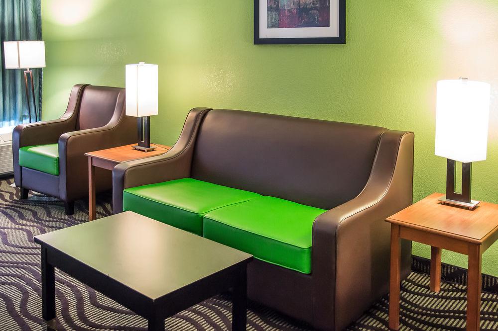 Quality Inn & Suites Hardeeville - Savannah North Экстерьер фото