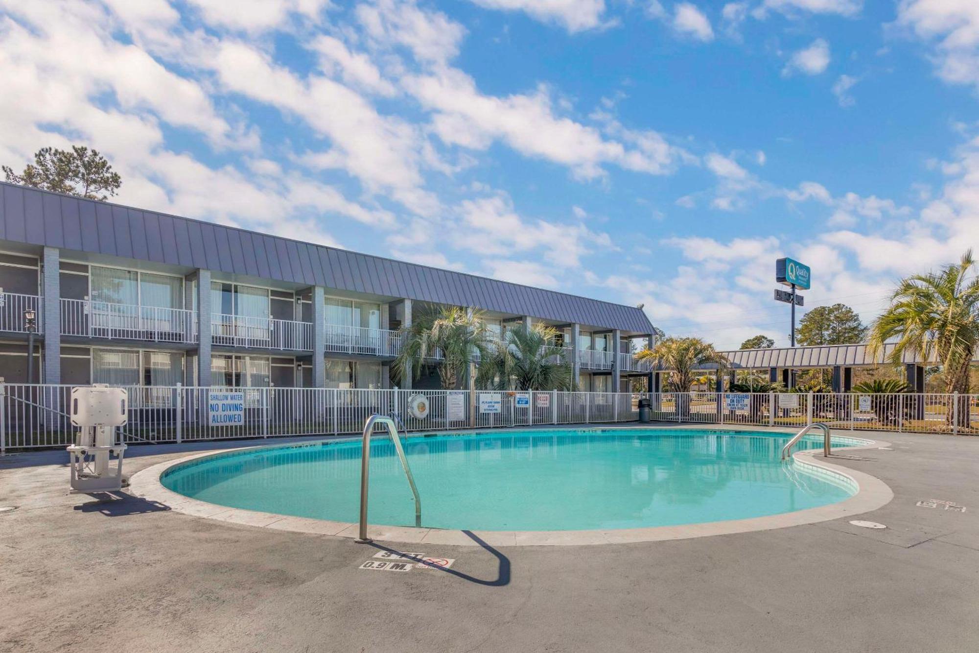 Quality Inn & Suites Hardeeville - Savannah North Экстерьер фото